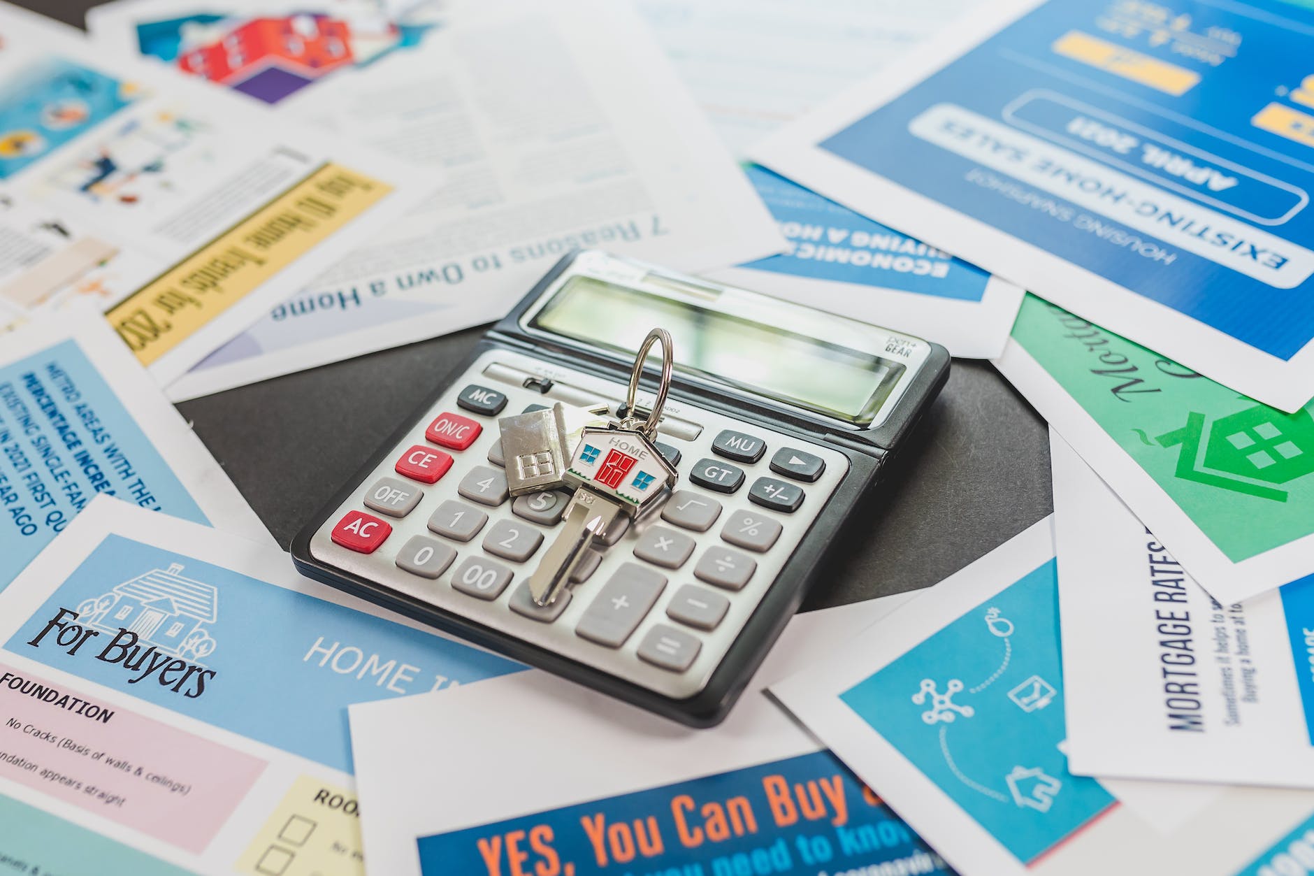 gray and black desk calculator